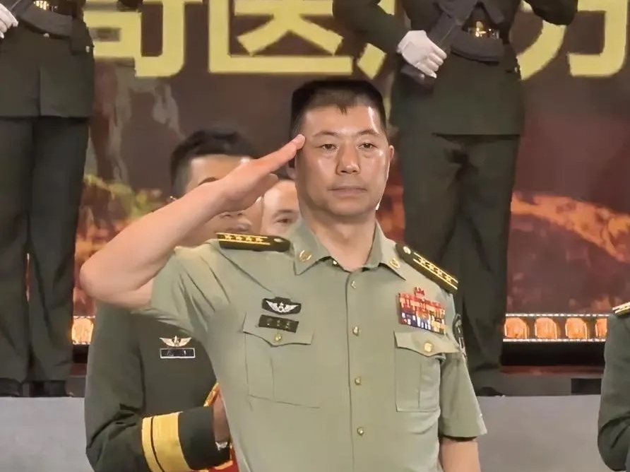 DB游戏-纳尔纳斯球员合力作战，备战下一场胜利的简单介绍