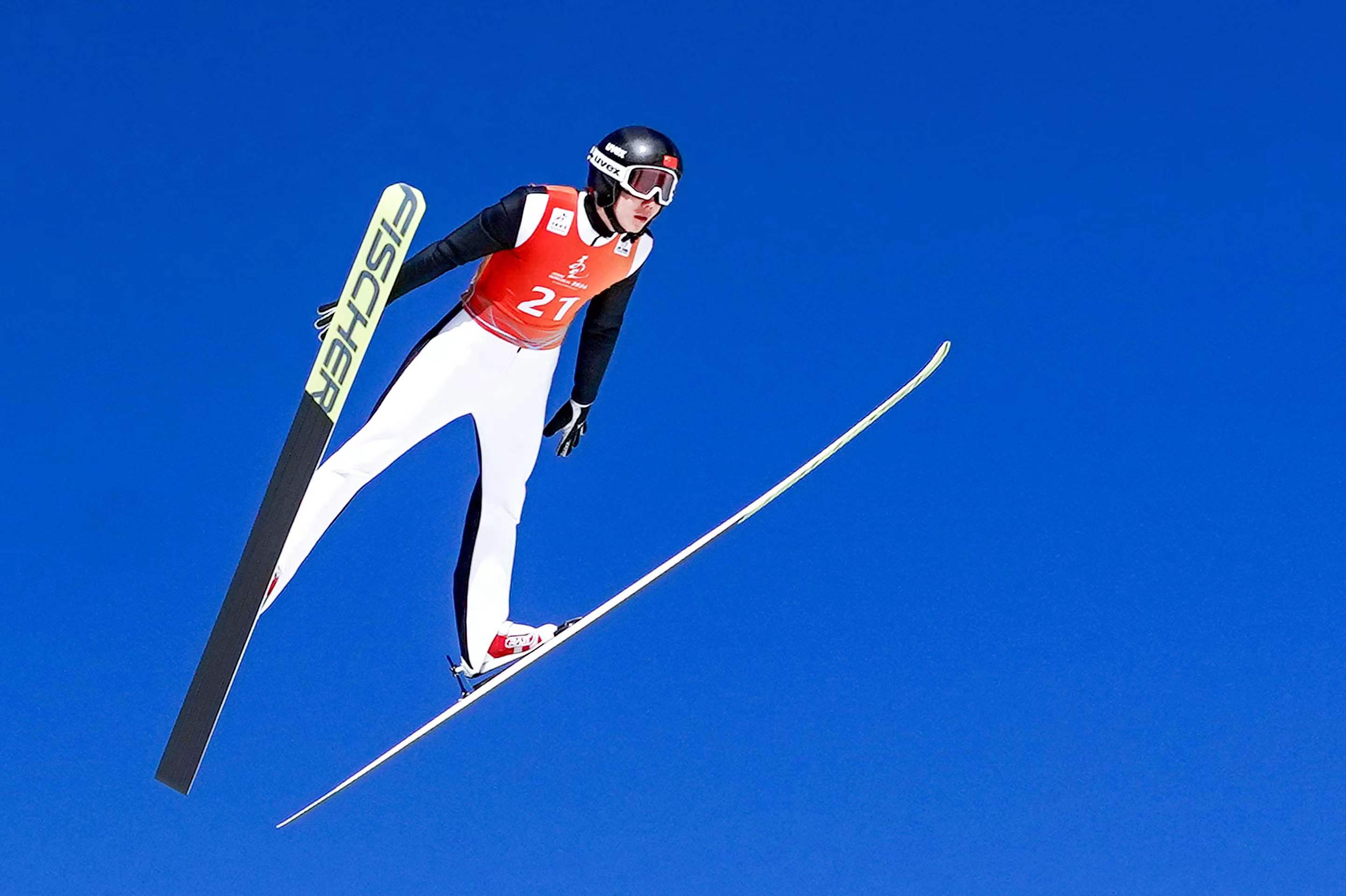 -包含瑞典运动员斩获滑雪比赛铜牌的词条