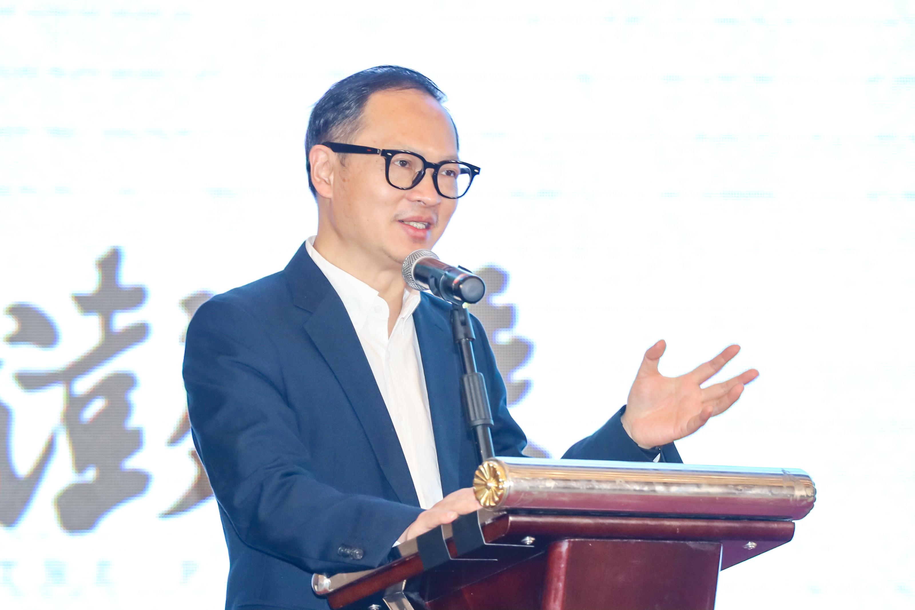 多宝彩票-亚洲足球名将齐聚卡拉奇，备战国际峰会