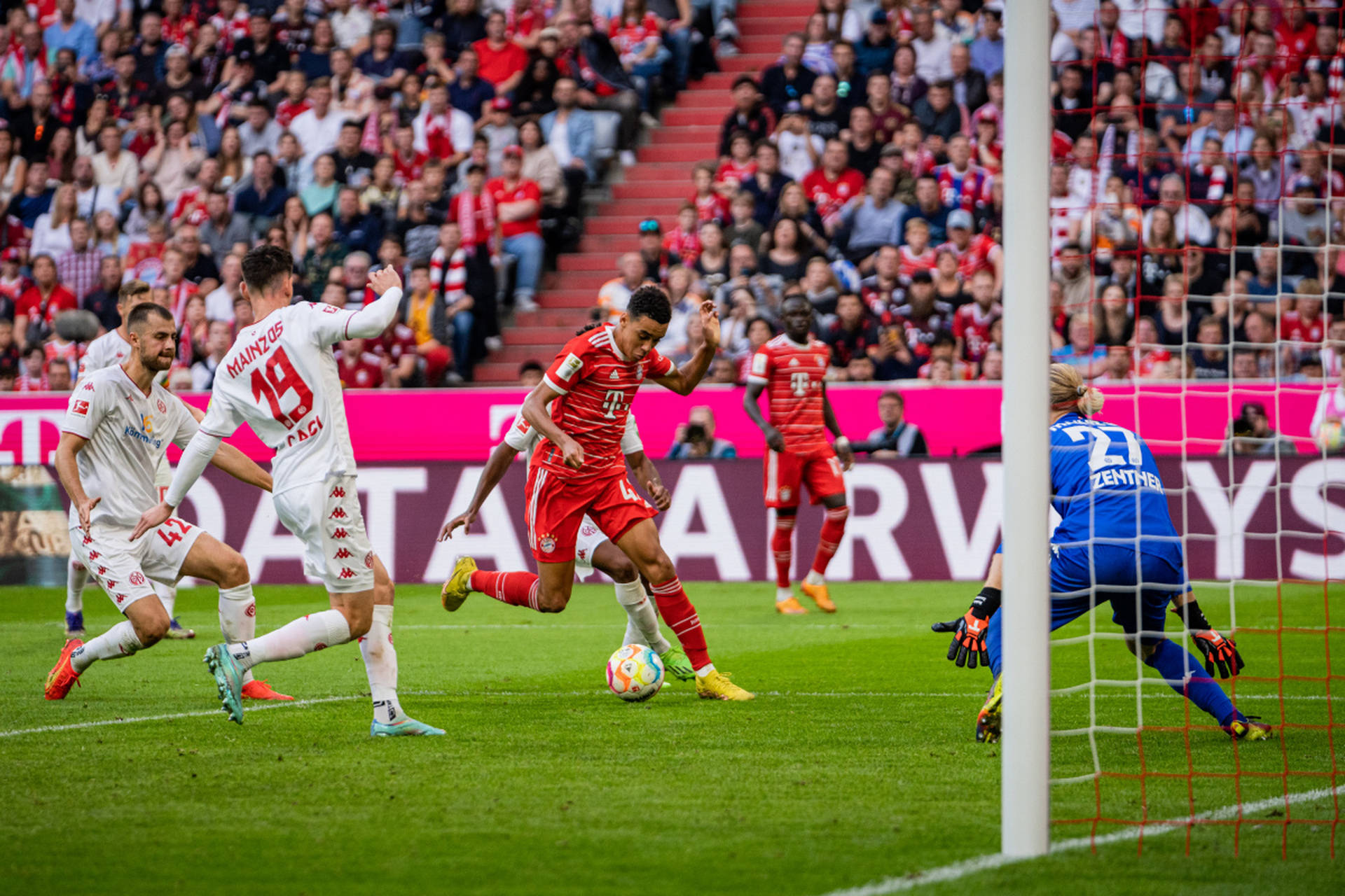 多宝彩票-包含布伦特福德处境危急，抢分迫在眉睫！的词条