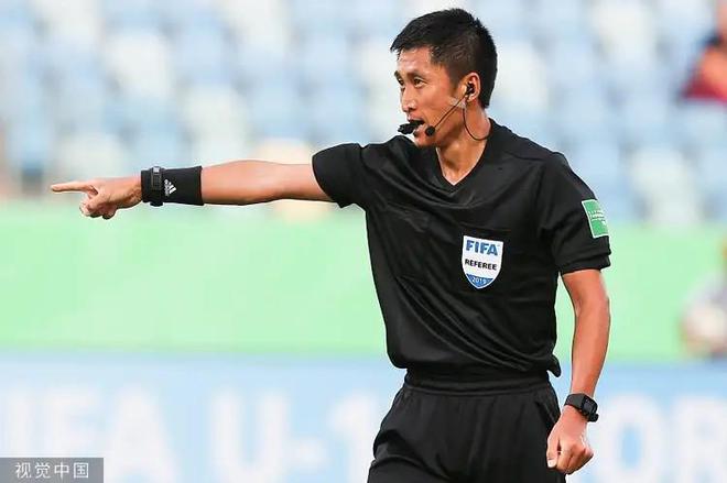 约翰斯通全力争胜，打出精彩比赛夺得胜利