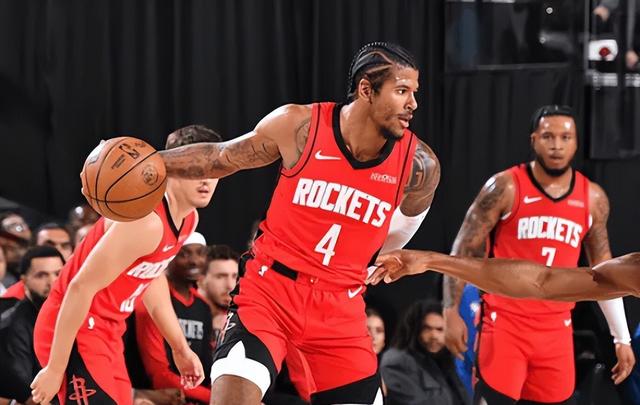 -火箭大胜马刺，哈登砍下40+高分