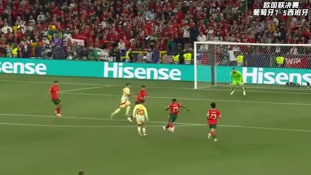 英格兰大将梅奥在点球大战中绝杀,夺得胜利 英格兰大将梅奥在点球大战中绝杀,夺得胜利