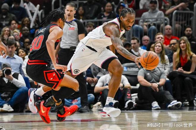 快船PK雷霆:伦纳德对决保罗,实力之争 快船PK雷霆:伦纳德对决保罗,实力之争