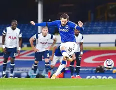 DB gaming-包含艾弗顿连平连胜，欧战资格渐行渐近的词条