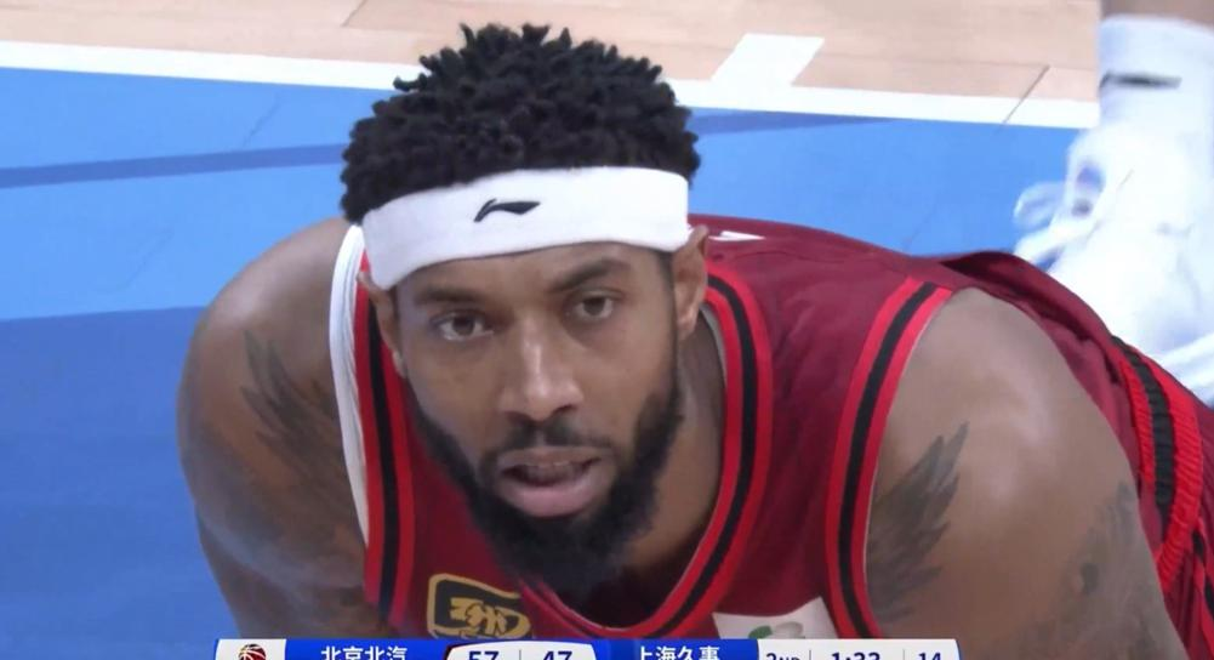 -上海男篮客场不敌河北队，输掉凶猛对决的简单介绍