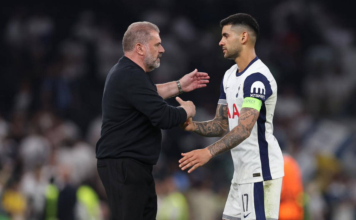 战术灵活多变取得优势，球队势不可挡