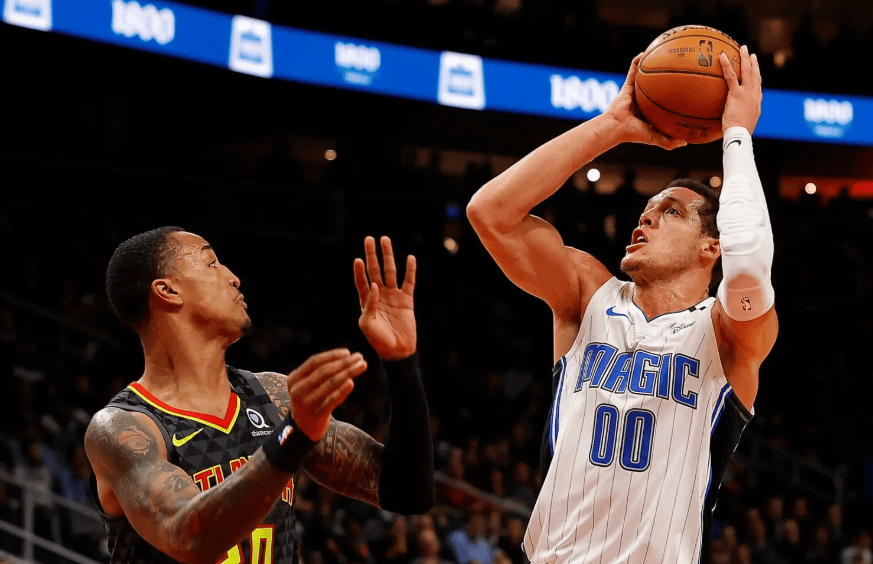 魔术队球员展现出色表现，协助球队取得胜场