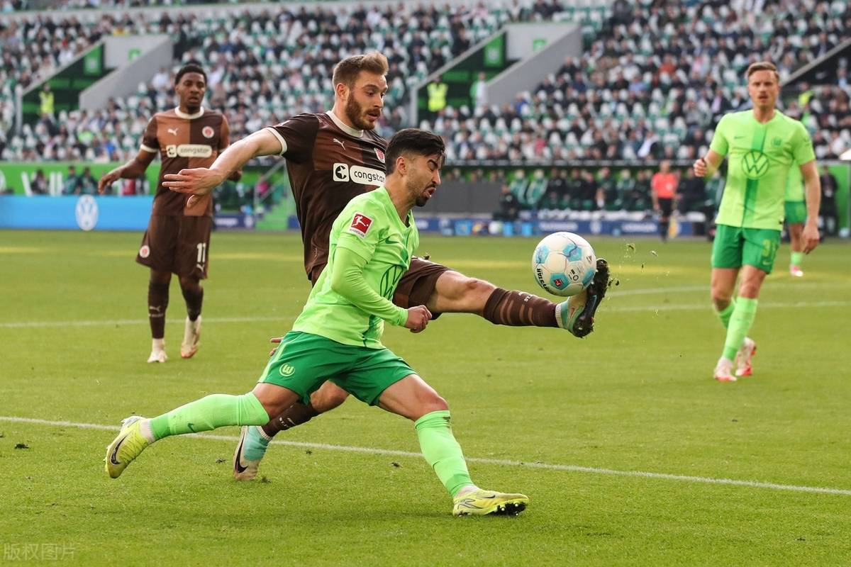 关于沃尔夫斯堡主场遭遇逆转,防线疲软的信息 关于沃尔夫斯堡主场遭遇逆转,防线疲软的信息