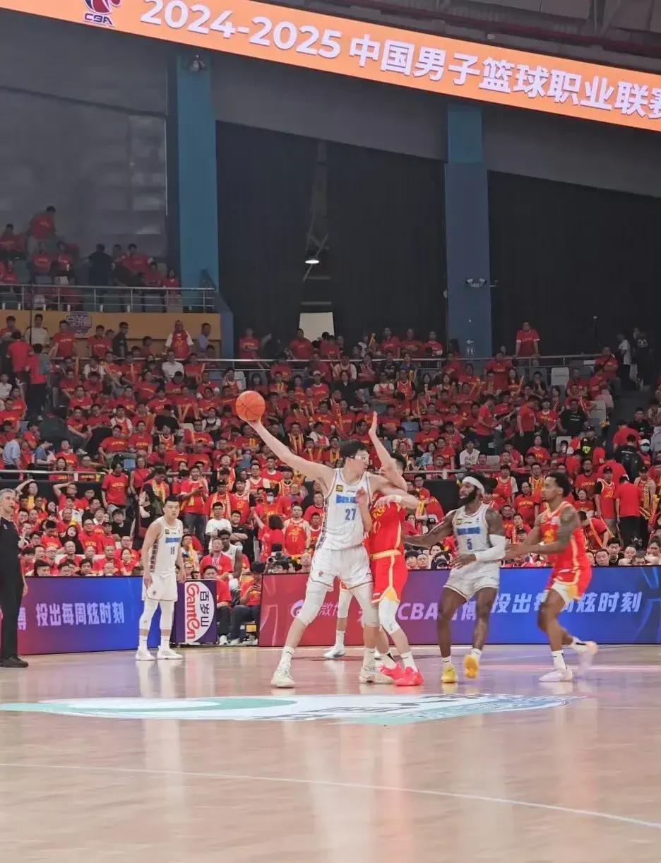 马德里竞技双核心表现出色,助球队晋级冠军联赛四强 马德里竞技双核心表现出色,助球队晋级冠军联赛四强