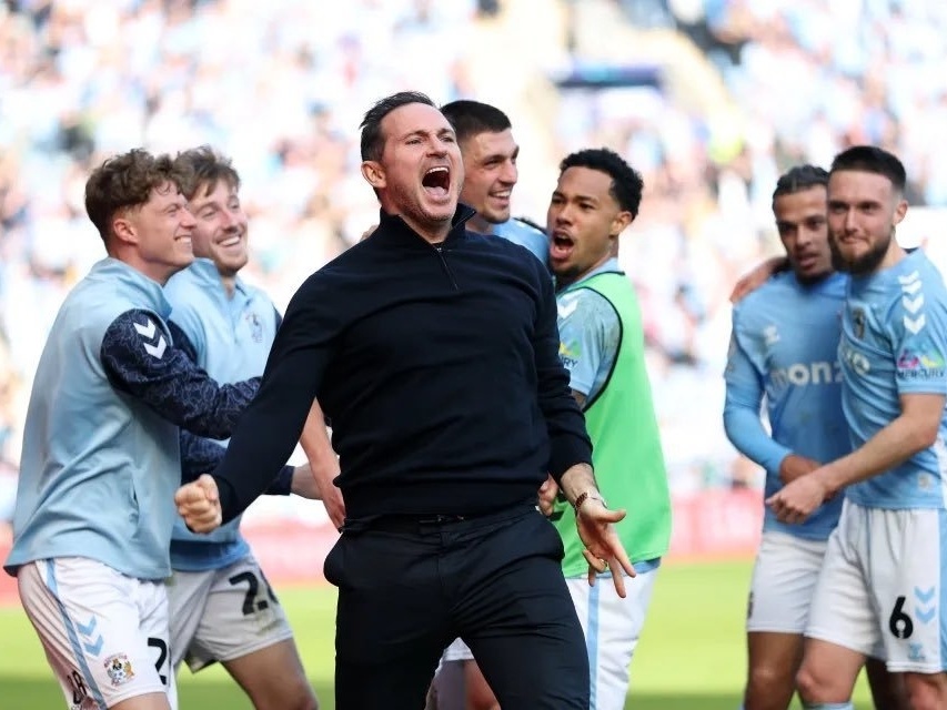 包含利兹联客场不敌，保级局势仍堪忧的词条