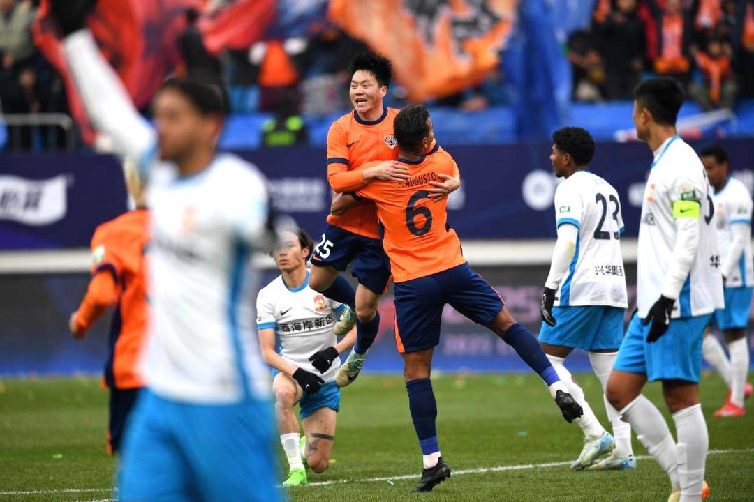 DB彩票试玩-包含比赛过程激烈，双方争夺大战均获胜的词条