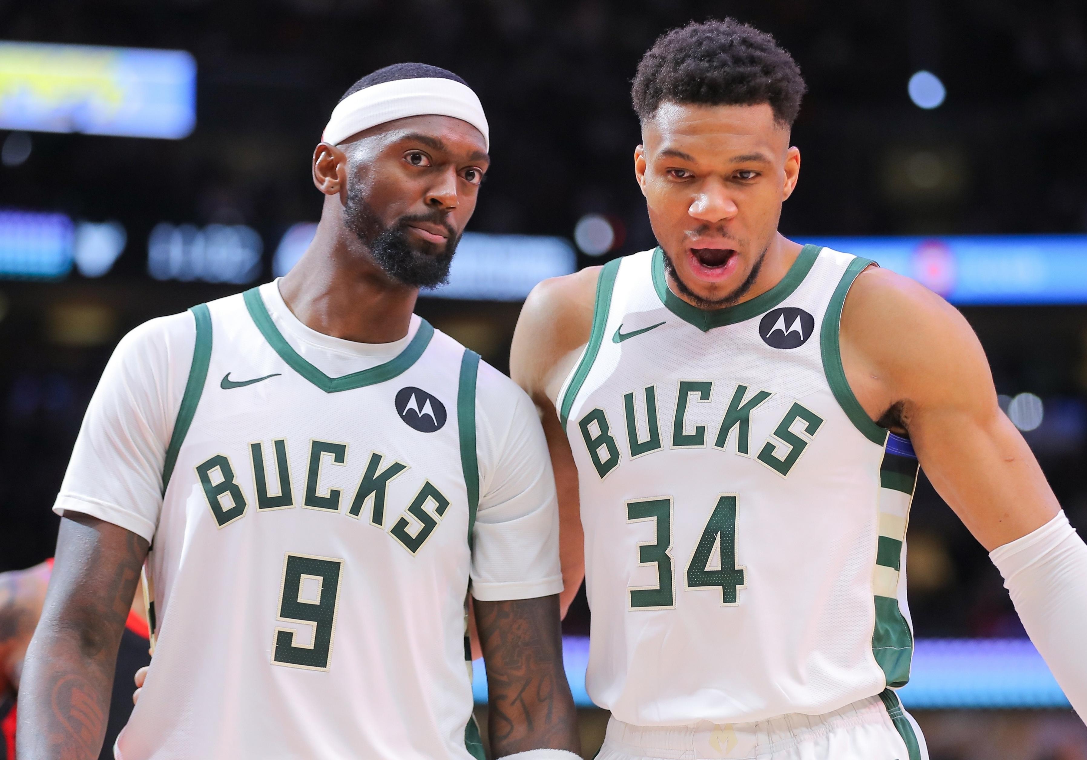 热火轻取雄鹿，领跑东部