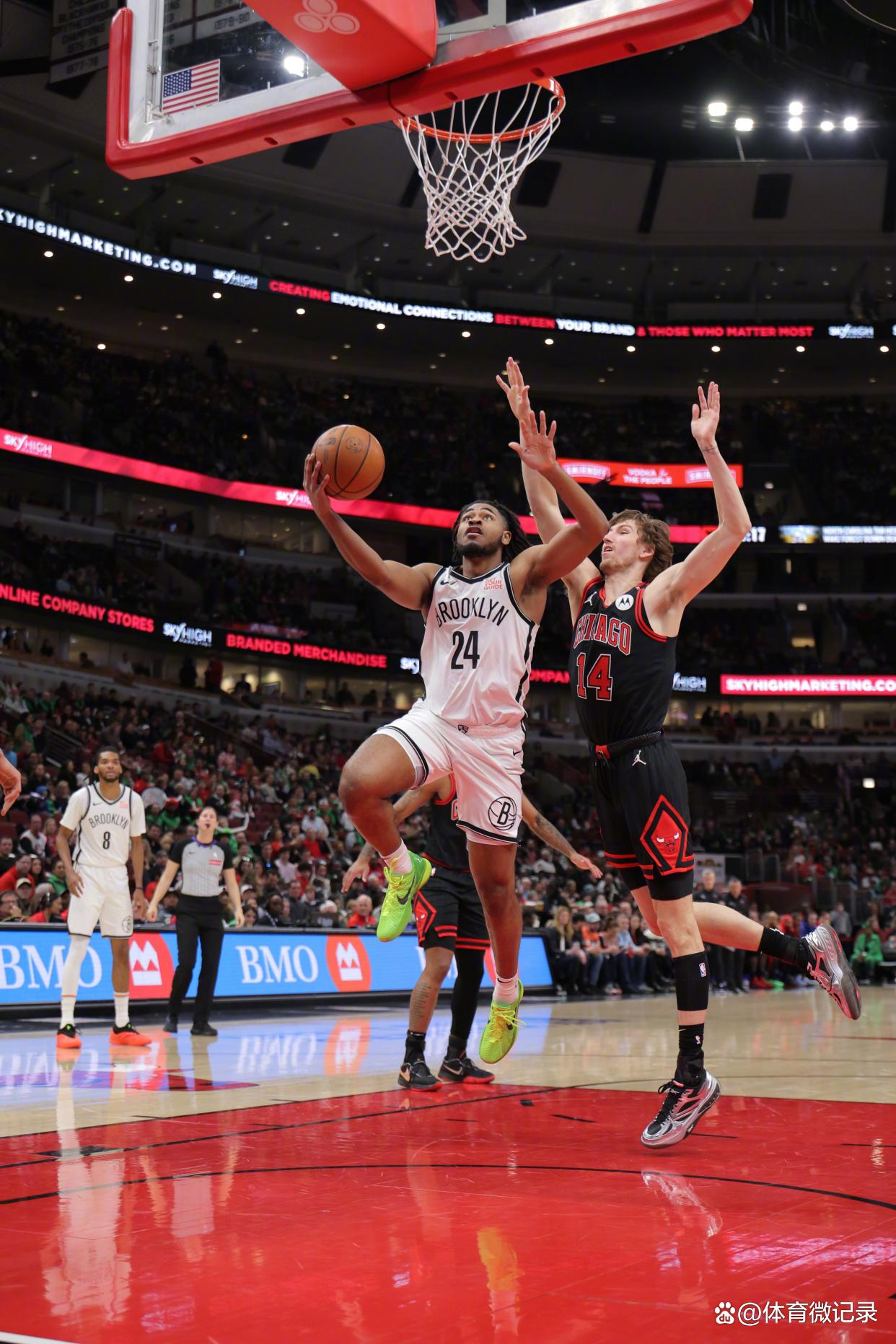 篮网豪取十连胜，继续领跑东部