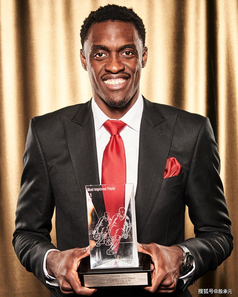 快船战胜雷霆，卫冕冠军状态回升