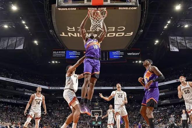 比永博取得首胜!灰熊击败黄蜂 比永博取得首胜!灰熊击败黄蜂