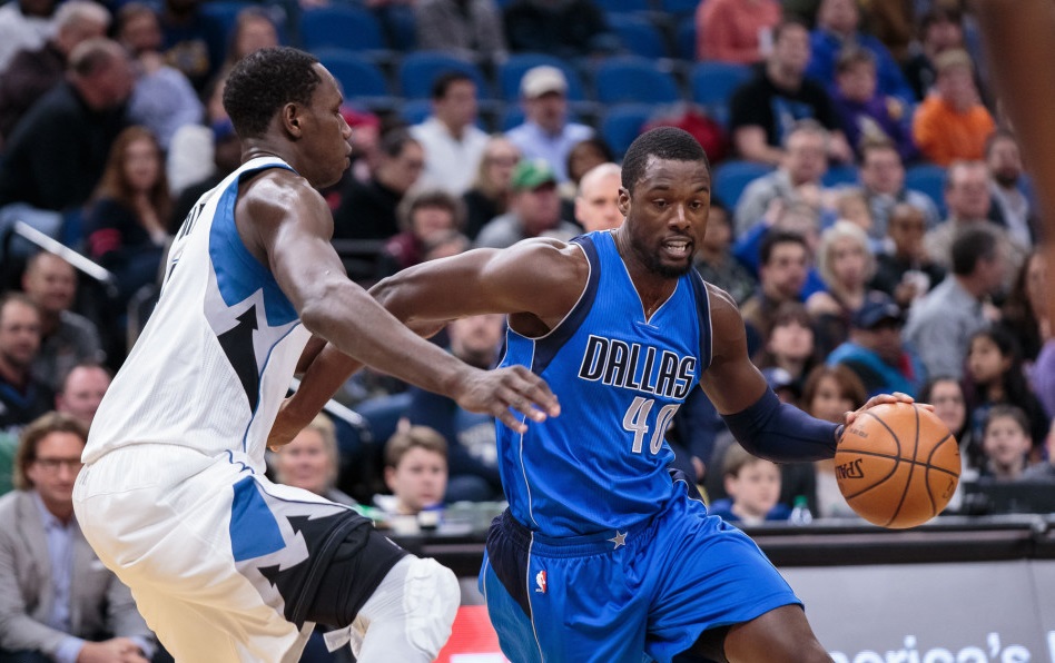 DB彩票官方网站-小牛客场负于黄蜂，唐斯孤军奋战28分